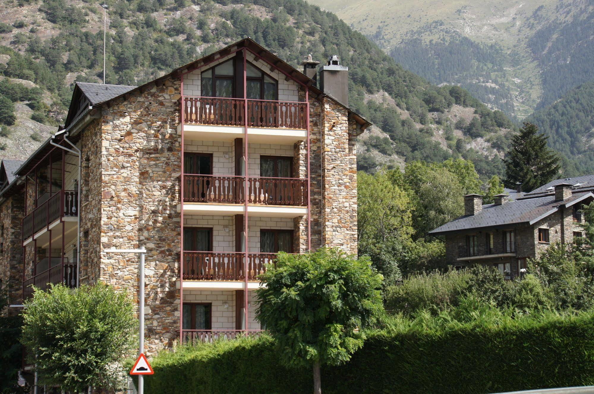 Hotel La Planada Ordino Esterno foto