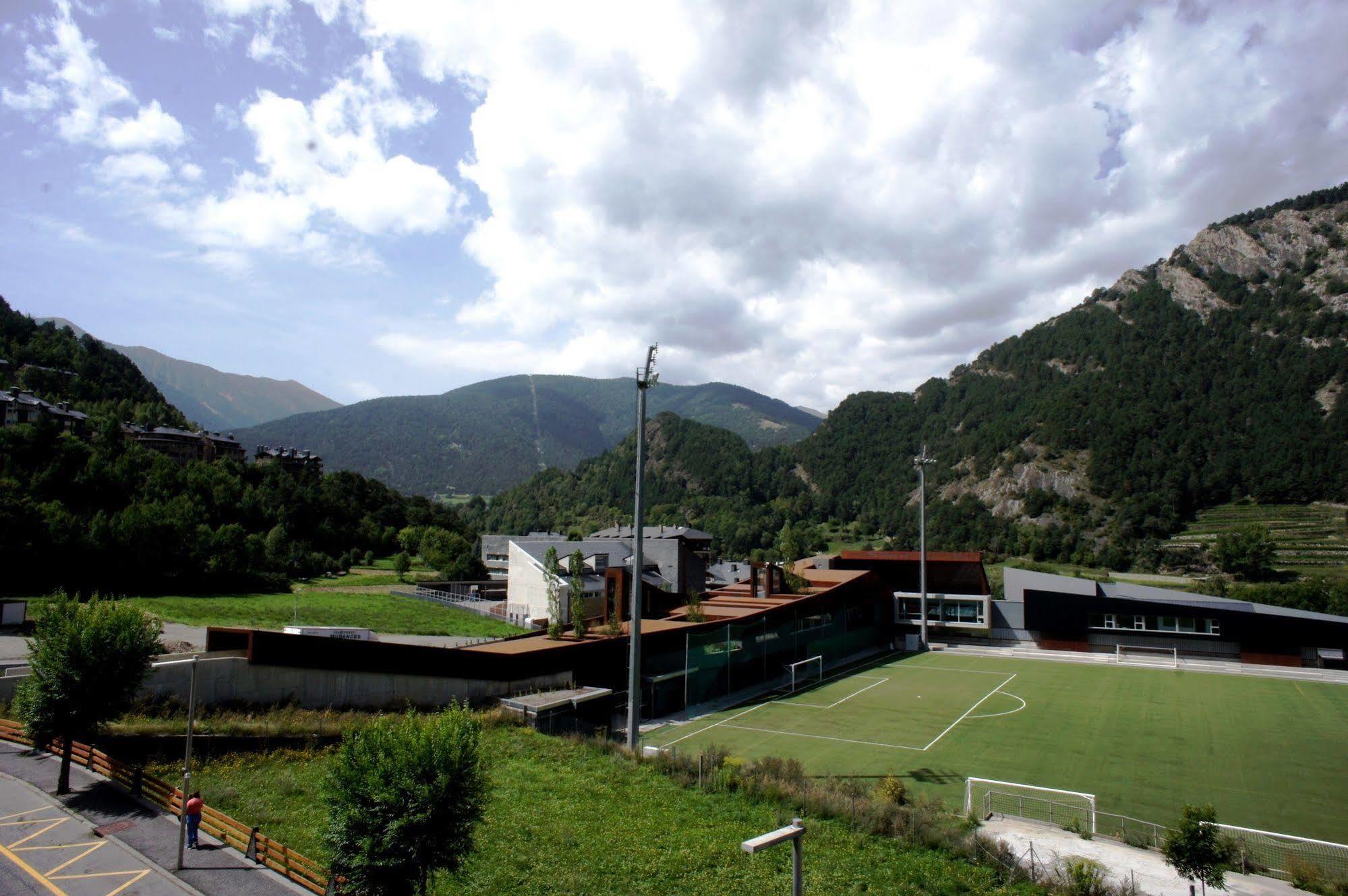 Hotel La Planada Ordino Esterno foto